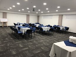 White Lighthouse Hotel