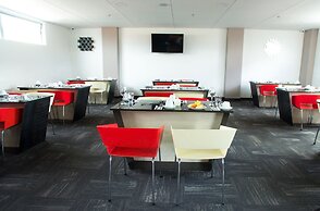 White Lighthouse Hotel