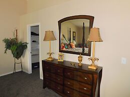 Evonne's Sharing House