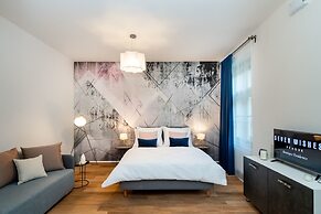 Seven Wishes Boutique Residence