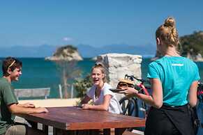 Kaiteriteri Reserve Cabins