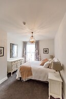 Provincial Apartment 2