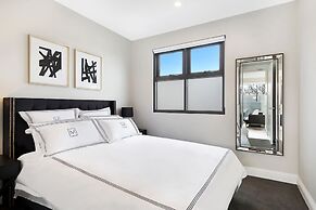 Manhattan Apartments - Caulfield North