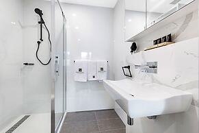 Manhattan Apartments - Caulfield North