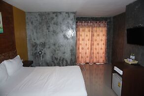 Rommai Plai Tawan Trang