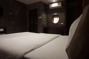 Rommai Plai Tawan Trang