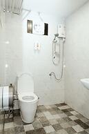 Full Moon' House - Hostel