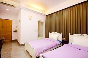 Shuanghui Garden B&B