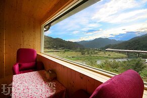 Shuanghui Garden B&B