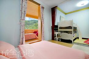 Shuanghui Garden B&B