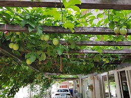 Shuanghui Garden B&B