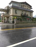 Shuanghui Garden B&B