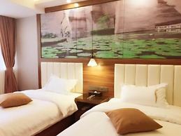 Zhu Ying Art Hotel