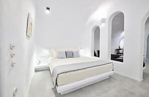 Cave Suite Oia