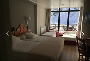 Hotel Edelweiss Candanchu
