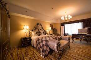 Chengdu Longhu Beach Hotel