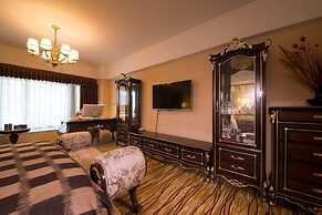 Chengdu Longhu Beach Hotel