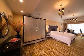 Chengdu Longhu Beach Hotel