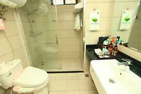 Chengdu Longhu Beach Hotel