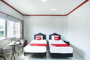 OYO 75394 Sakthong Grand Hotel