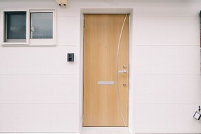 Momodani House
