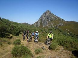 Apartamentos Rurales La Torre