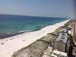 Sea Oats 4 Bedroom Condo by RedAwning
