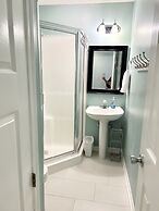 Island Dream 1 Bedroom Condo by RedAwning