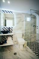 Salonikiou Beach Luxury Residences