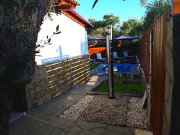 Salonikiou Beach Luxury Residences