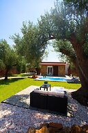 Salonikiou Beach Luxury Residences