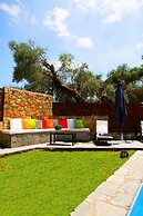 Salonikiou Beach Luxury Residences