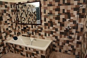 Sea View Tourist Inn