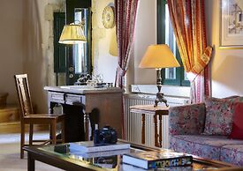 Castello Villa Daphnes - Private Pool & Whirlpool