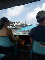 Gloriya Mathews Family Guest House