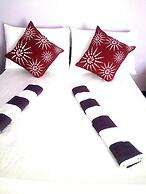 Gloriya Mathews Family Guest House