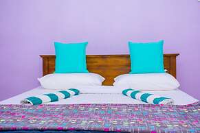 Gloriya Mathews Family Guest House