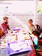 Gloriya Mathews Family Guest House