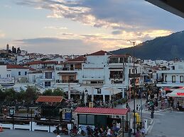 MarGio Skiathos Apartments