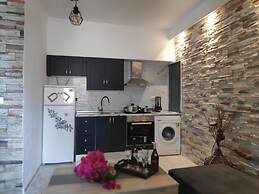 MarGio Skiathos Apartments