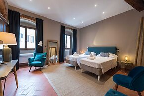 Heart of Florence Pitti 2 Bed-apartment