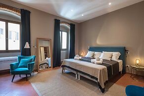 Heart of Florence Pitti 2 Bed-apartment