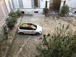 Home at Hotel Copernico Apt