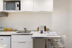 Home at Hotel Copernico Apt