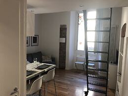 Home at Hotel Copernico Apt