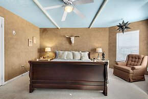 Pelican Point 2 Bedroom Townhouse by RedAwning