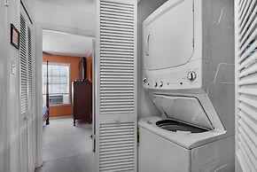 Pelican Point 2 Bedroom Townhouse by RedAwning