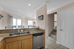 Sea La Vie 2 Bedroom Townhouse by RedAwning