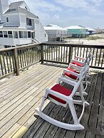 Sea La Vie 2 Bedroom Townhouse by RedAwning