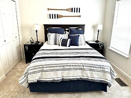 Sea La Vie 2 Bedroom Townhouse by RedAwning